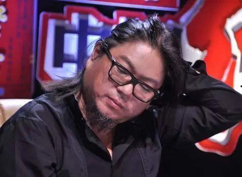 高晓松吃瓜群众,从吃瓜群众到文化评论家的蜕变之路