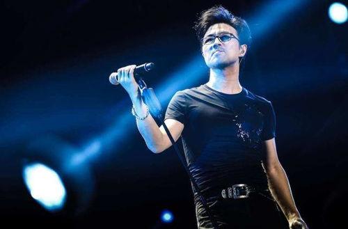 吃瓜群众光速打脸视频,网络舆论场上的瞬间反转