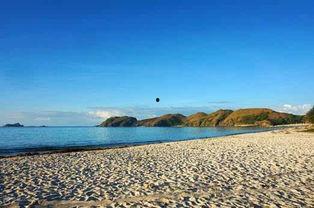 巴厘岛群众吃瓜,共享热带风情美食盛宴